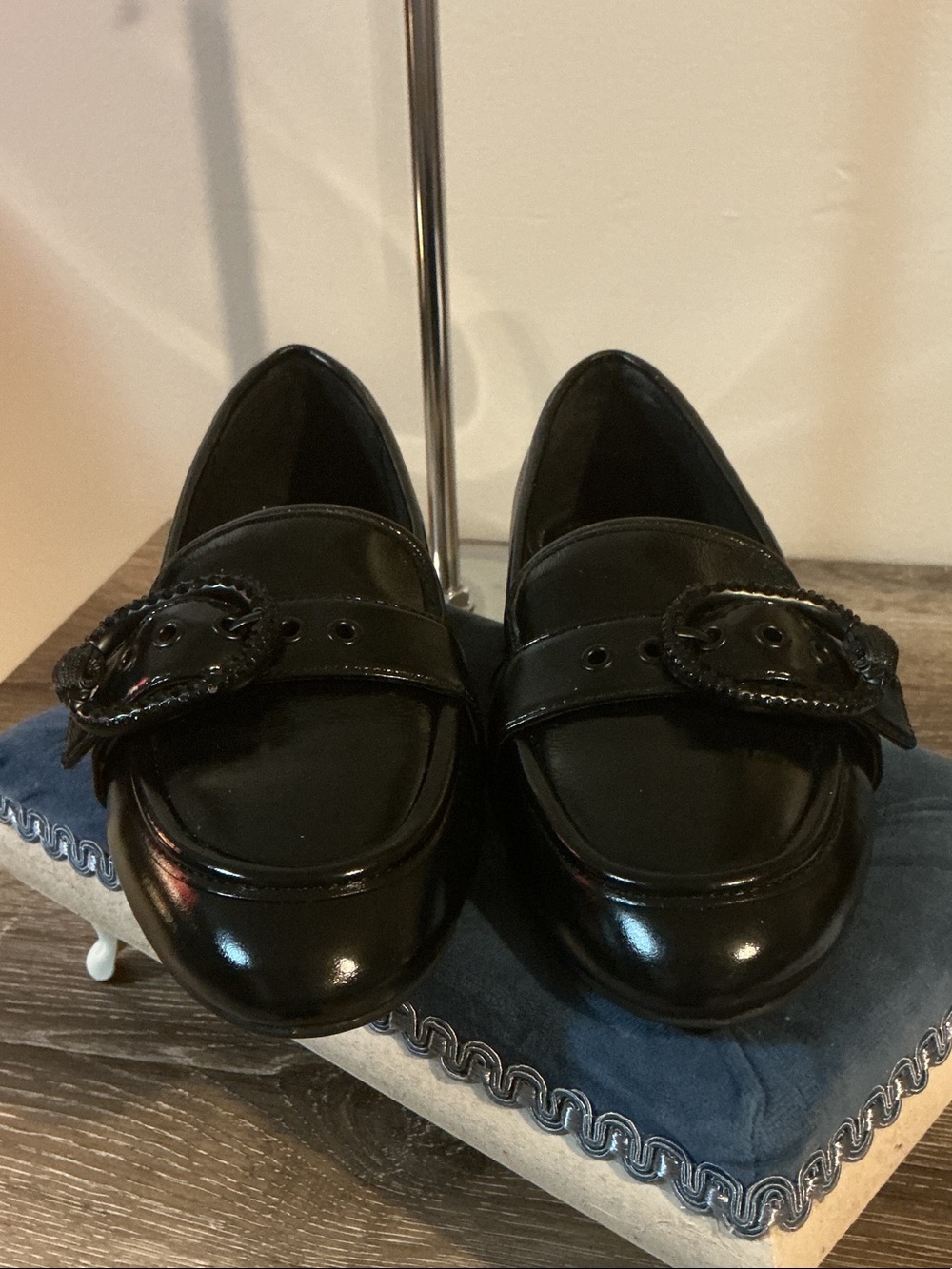 Kurt Geiger Mayfair Loafers Black Patent Leather Crystal Embellished Eagle Sz 36 - Picture 1 of 10
